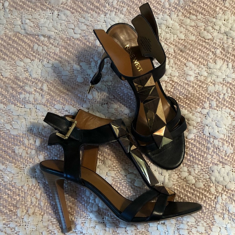 Nine West heels. Size 6